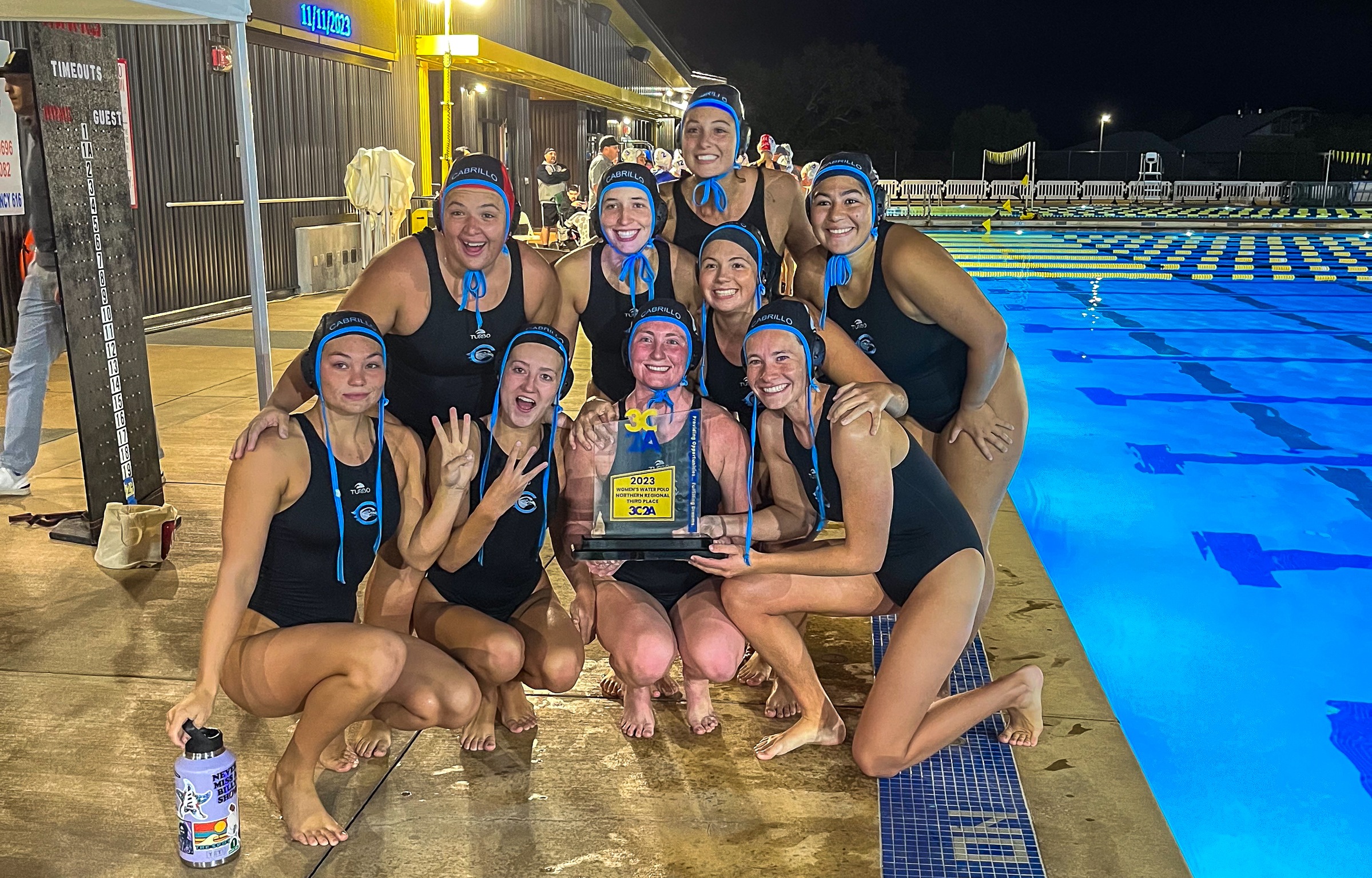 Seahawks use big 2nd quarter to top Modesto in 3rd place tilt